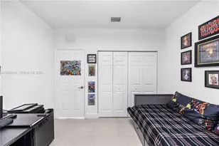 10470 NW 69th Terrace, Doral, FL 33178 - Photo 33