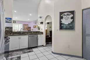 9871 SW 58th Ct, Cooper City, FL 33328 - Photo 17