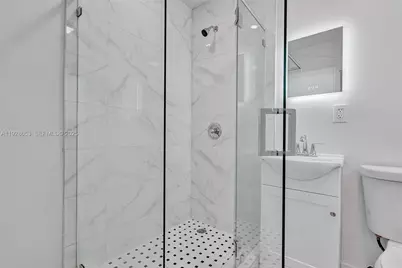 1041 NE 169th St, Miami, FL 33162 - Photo 15