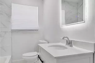 1041 NE 169th St, Miami, FL 33162 - Photo 23