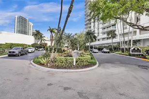 19707 Turnberry Way, Aventura, FL 33180 - Photo 65