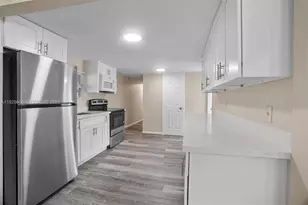 212 SW 11th St, Dania Beach, FL 33004 - Photo 1