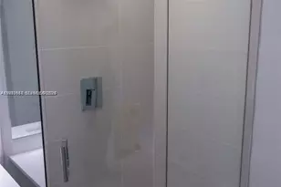 45 SW 9th St, Miami, FL 33130 - Photo 13