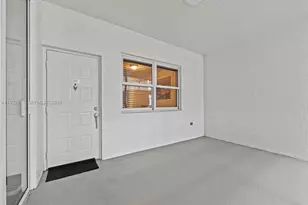 10750 NW 66th St, Doral, FL 33178 - Photo 37