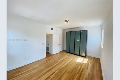 6881 Bay Dr #11, Miami Beach, FL 33141 - Photo 13