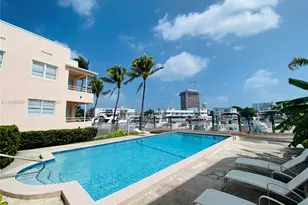 6881 Bay Dr, Miami Beach, FL 33141 - Photo 17