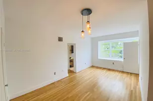 6881 Bay Dr, Miami Beach, FL 33141 - Photo 3