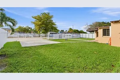 18141 NW 4th Ave, Miami Gardens, FL 33169 - Photo 3