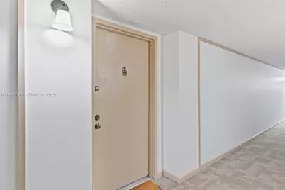 16400 Golf Club Rd #104, Weston, FL 33326 - Photo 5