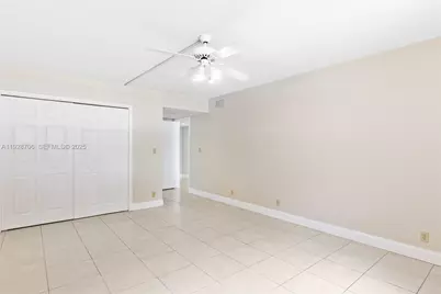 16400 Golf Club Rd #104, Weston, FL 33326 - Photo 17