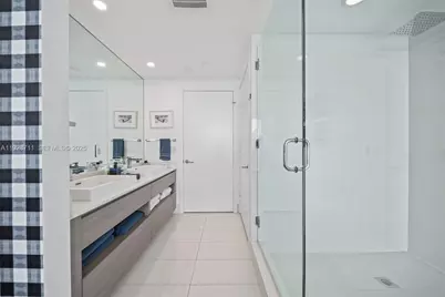 460 NE 28th St #3904, Miami, FL 33137 - Photo 21