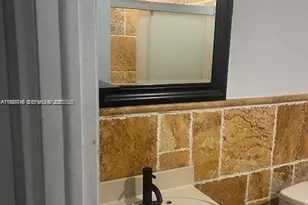 8031 NW 8th St, Miami, FL 33126 - Photo 9