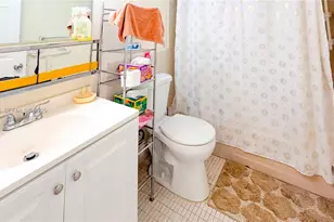 1101 NE 191st St, Miami, FL 33179 - Photo 15