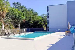 1101 NE 191st St, Miami, FL 33179 - Photo 5