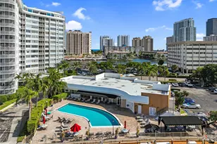 100 Golden Isles Dr, Hallandale Beach, FL 33009 - Photo 29