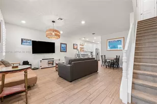 1030 Eucalyptus Dr, Hollywood, FL 33021 - Photo 9