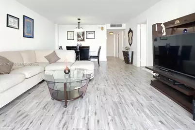 5701 Collins Ave #505, Miami Beach, FL 33140 - Photo 5