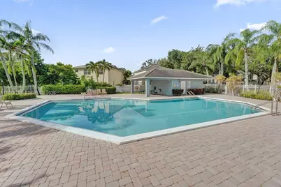 805 NW 98th Ave, Plantation, FL 33324 - Photo 39