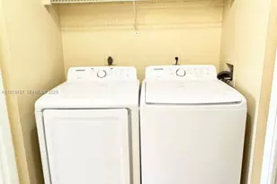 1721 Village Blvd, West Palm Beach, FL 33409 - Photo 17