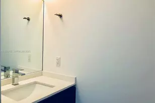 488 NE 18th St, Miami, FL 33132 - Photo 7