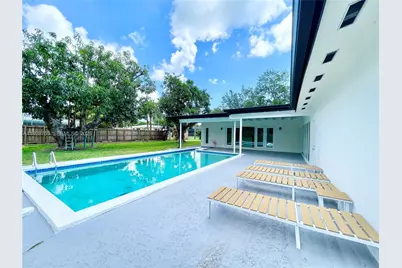 8265 SW 149th Dr, Palmetto Bay, FL 33158 - Photo 19