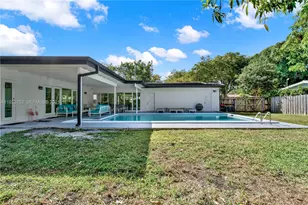 8265 SW 149th Dr, Palmetto Bay, FL 33158 - Photo 23