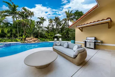 1033 Almeria Ave #0, Coral Gables, FL 33134 - Photo 51