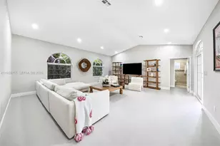 1033 Almeria Ave, Coral Gables, FL 33134 - Photo 7