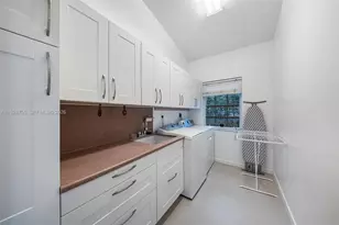 1033 Almeria Ave, Coral Gables, FL 33134 - Photo 47