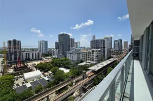 79 SW 12th St, Miami, FL 33130 - Photo 15