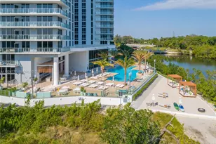 16385 Biscayne Blvd, North Miami Beach, FL 33160 - Photo 27