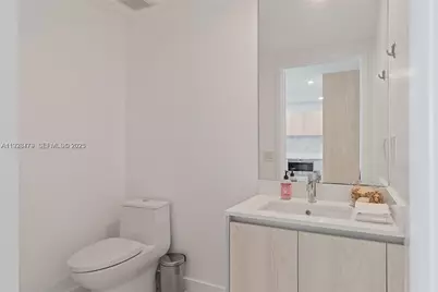 3131 NE 7th Ave #2203, Miami, FL 33137 - Photo 33