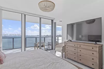 3131 NE 7th Ave #2203, Miami, FL 33137 - Photo 3