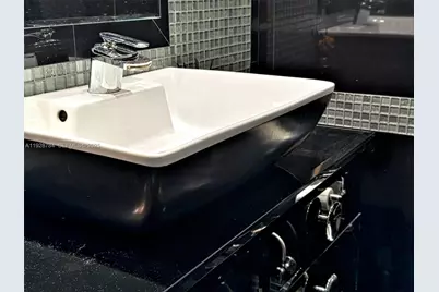 600 Three Islands Blvd #1112, Hallandale Beach, FL 33009 - Photo 9