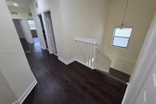 8841 W 34th Ct, Hialeah, FL 33018 - Photo 13