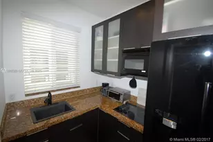 1000 Meridian Ave, Miami Beach, FL 33139 - Photo 5