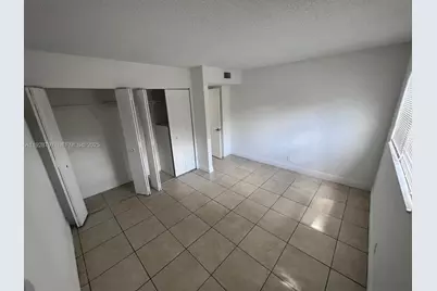 4431 Treehouse Ln #G, Tamarac, FL 33319 - Photo 11