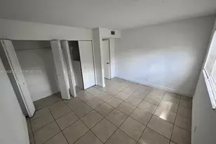 4431 Treehouse Ln, Tamarac, FL 33319 - Photo 11