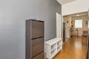 1000 Meridian Ave, Miami Beach, FL 33139 - Photo 19