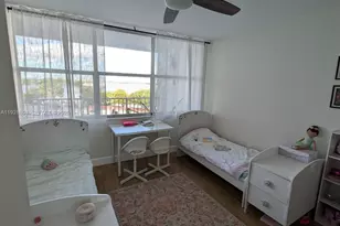 1200 NE Miami Gardens Dr, Miami, FL 33179 - Photo 9