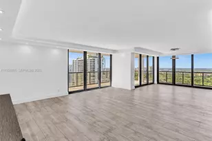 19667 Turnberry Way, Aventura, FL 33180 - Photo 7