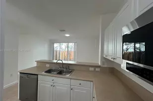 230 SE 29th Ave, Homestead, FL 33033 - Photo 15