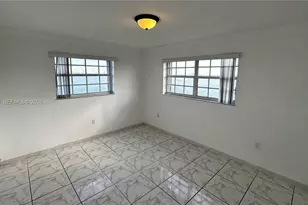 7825 NE Bayshore Ct, Miami, FL 33138 - Photo 7