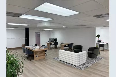 901 NE 79th St, Miami, FL 33138 - Photo 1