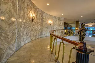 5255 Collins Ave, Miami Beach, FL 33140 - Photo 3