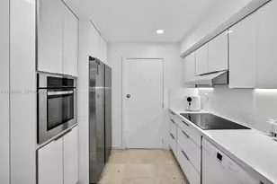 9250 W Bay Harbor Dr, Bay Harbor Islands, FL 33154 - Photo 23