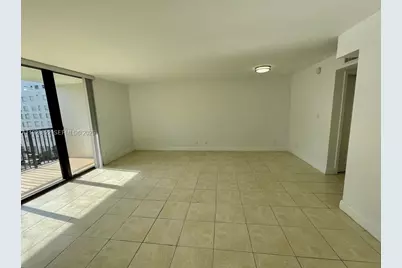 1800 Collins Ave #7C, Miami Beach, FL 33139 - Photo 25