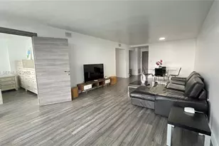 800 Parkview Dr, Hallandale Beach, FL 33009 - Photo 3