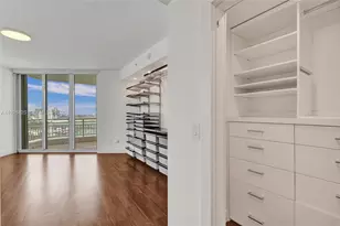 848 Brickell Key Dr, Miami, FL 33131 - Photo 31