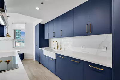 848 Brickell Key Dr #3206, Miami, FL 33131 - Photo 21